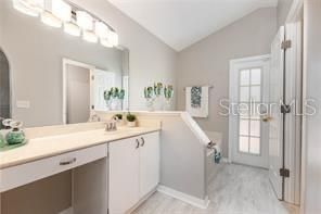 В аренду: $2,650 (4 спален, 2 ванн, 1852 Квадратных фут)