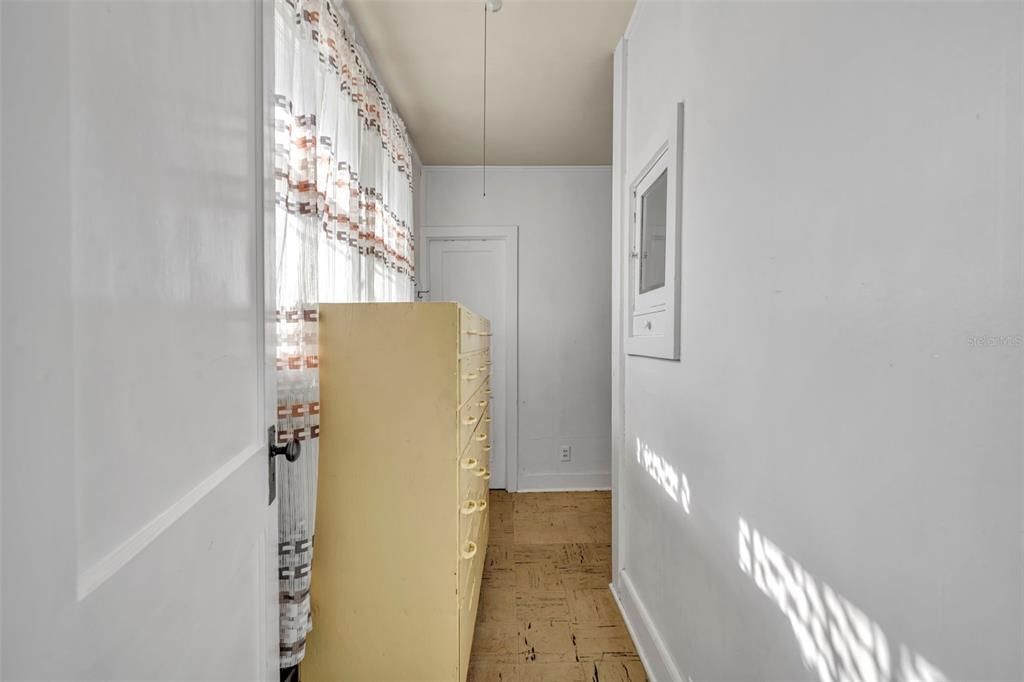 For Sale: $269,000 (4 beds, 2 baths, 1836 Square Feet)