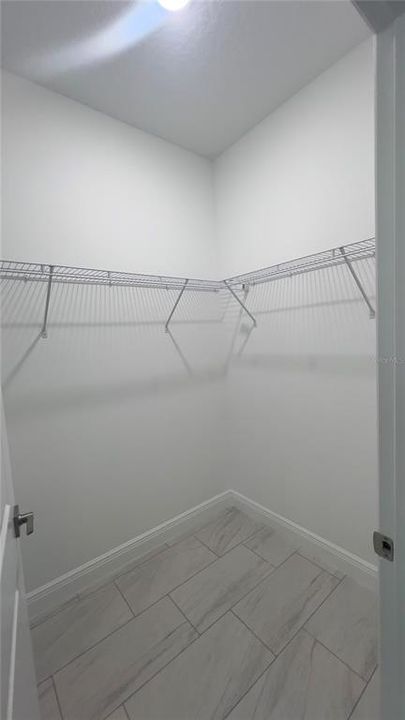 В аренду: $1,899 (4 спален, 2 ванн, 1580 Квадратных фут)