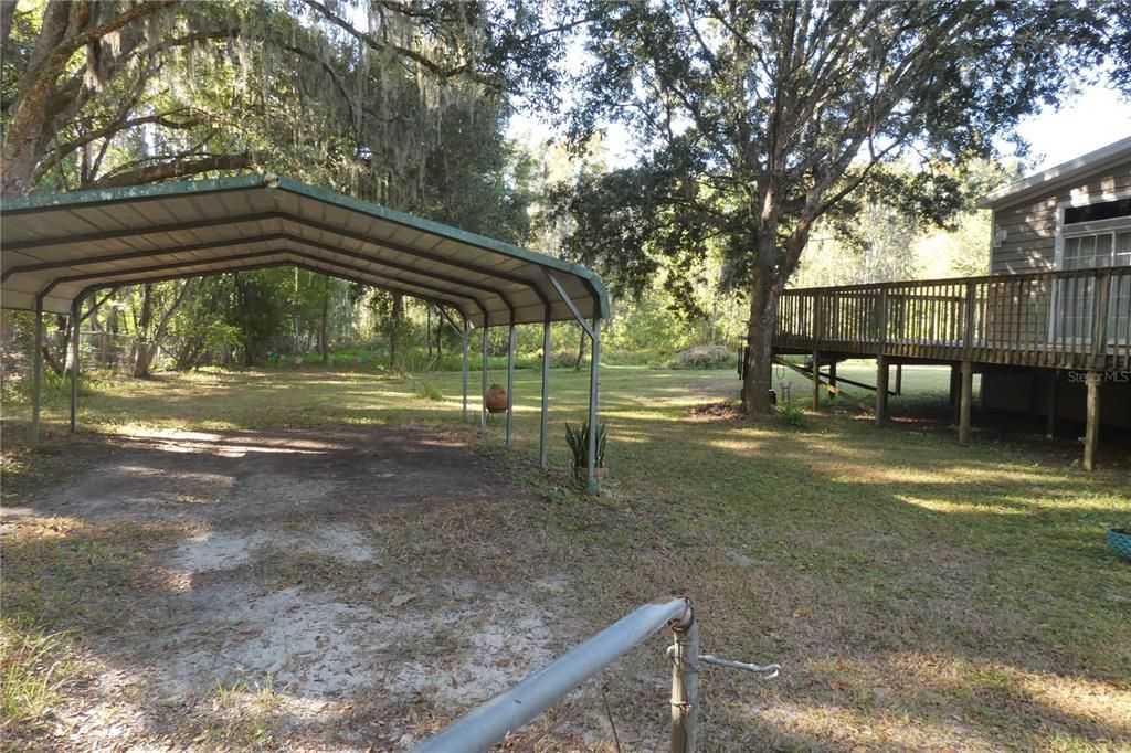 合同活跃: $2,150 (3 贝兹, 2 浴室, 2108 平方英尺)