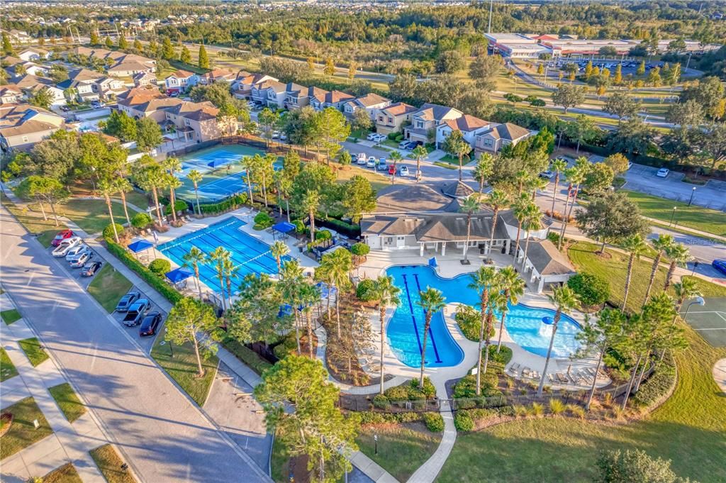 For Sale: $750,000 (4 beds, 4 baths, 2920 Square Feet)