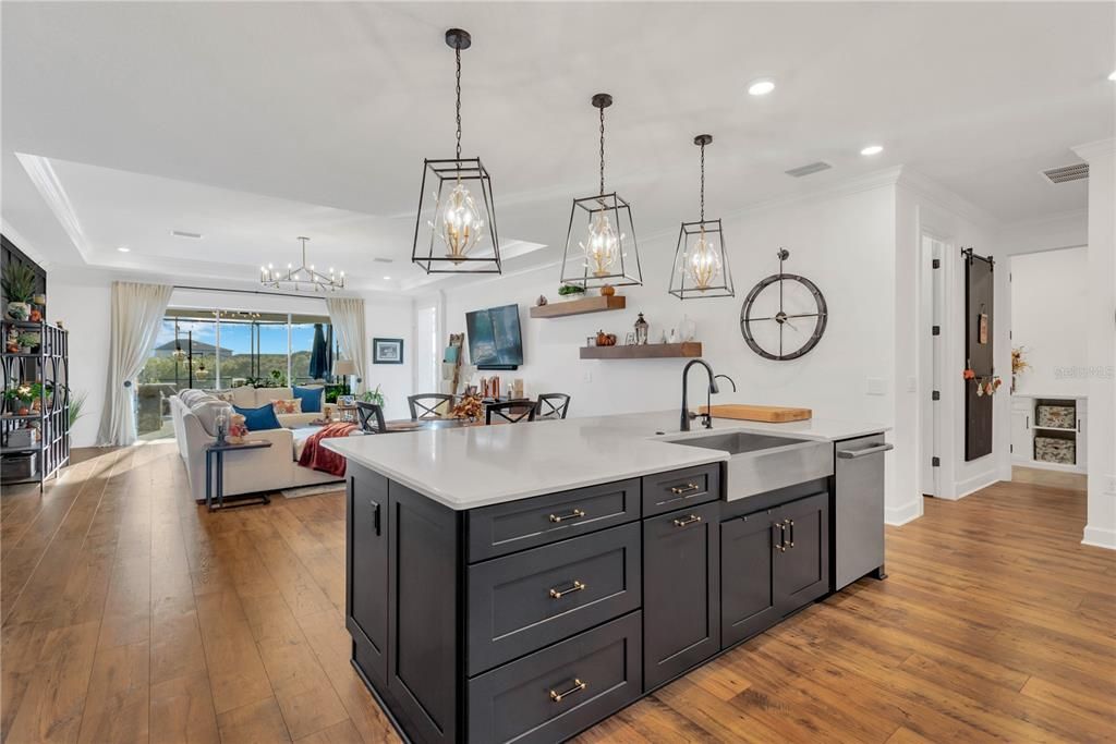 For Sale: $750,000 (4 beds, 4 baths, 2920 Square Feet)