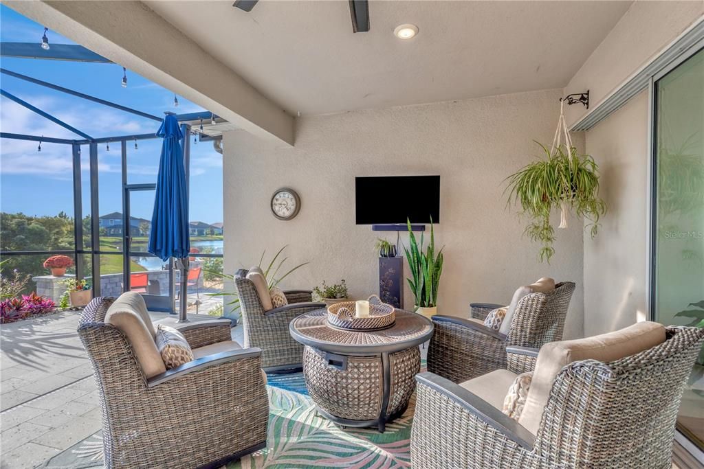 For Sale: $750,000 (4 beds, 4 baths, 2920 Square Feet)