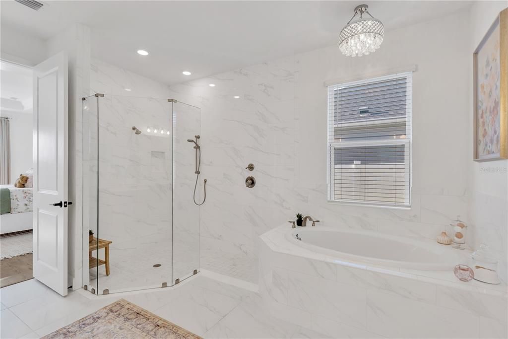 For Sale: $750,000 (4 beds, 4 baths, 2920 Square Feet)