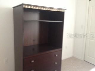 На продажу: $220,000 (2 спален, 2 ванн, 1048 Квадратных фут)