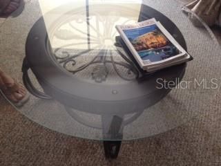 На продажу: $220,000 (2 спален, 2 ванн, 1048 Квадратных фут)