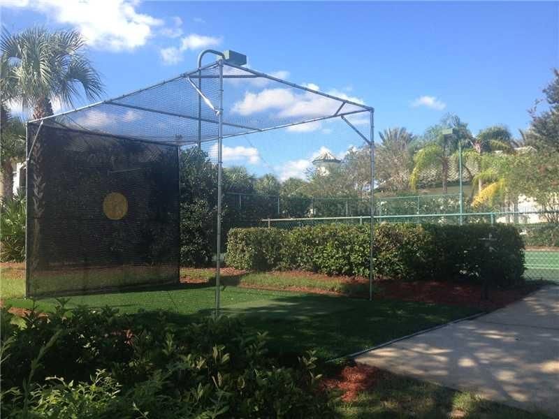 На продажу: $220,000 (2 спален, 2 ванн, 1048 Квадратных фут)