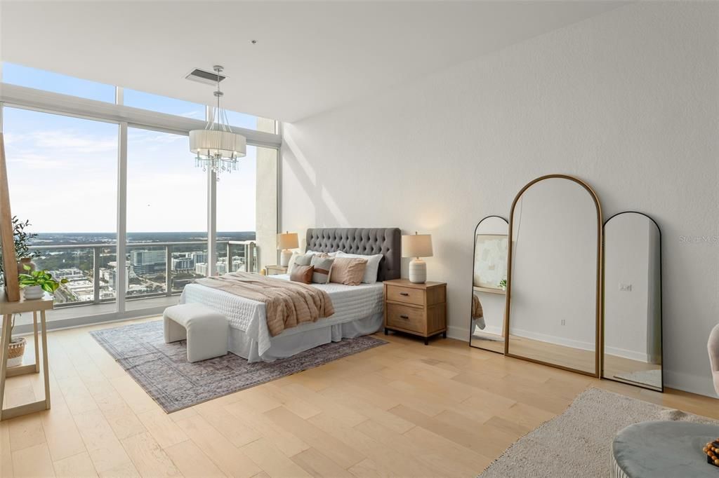 For Sale: $1,895,000 (3 beds, 3 baths, 2450 Square Feet)