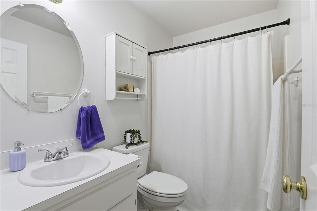 待售: $289,000 (3 贝兹, 2 浴室, 1375 平方英尺)