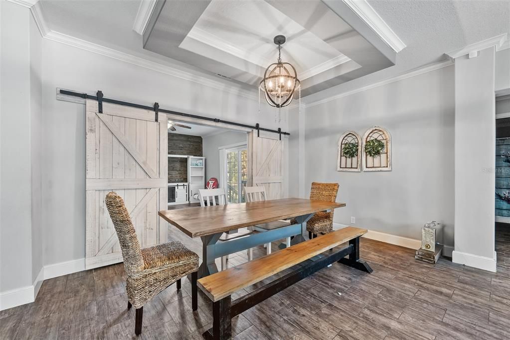 На продажу: $415,000 (4 спален, 3 ванн, 2583 Квадратных фут)