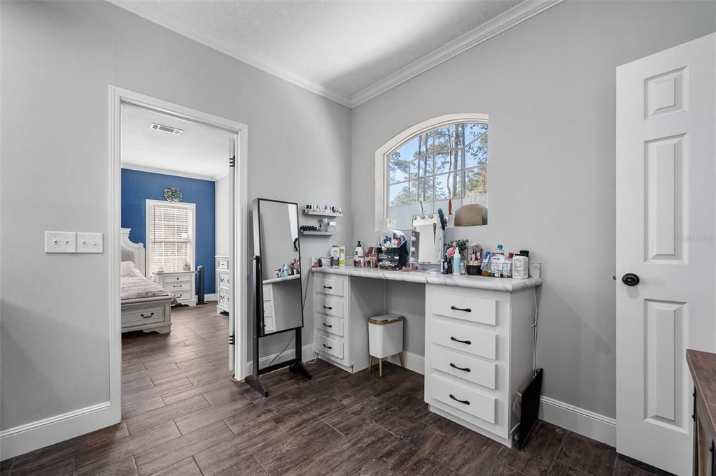 На продажу: $415,000 (4 спален, 3 ванн, 2583 Квадратных фут)