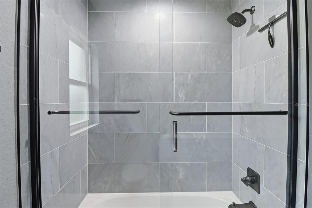 На продажу: $739,000 (3 спален, 2 ванн, 2631 Квадратных фут)