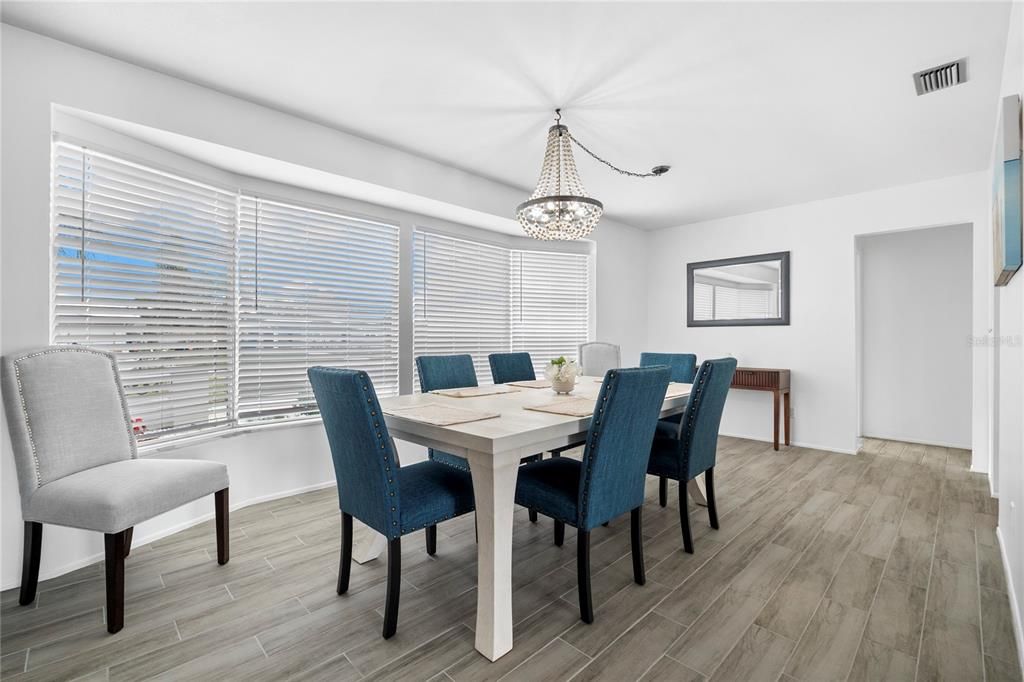 For Rent: $6,000 (3 beds, 2 baths, 1655 Square Feet)