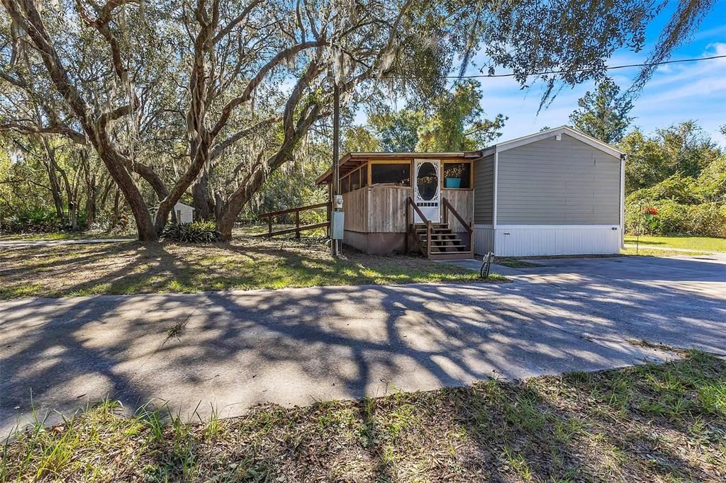 待售: $185,000 (2 贝兹, 2 浴室, 1232 平方英尺)