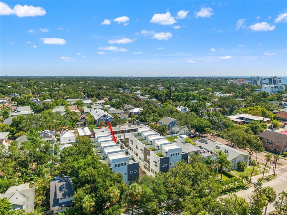 For Sale: $1,595,000 (3 beds, 3 baths, 2376 Square Feet)