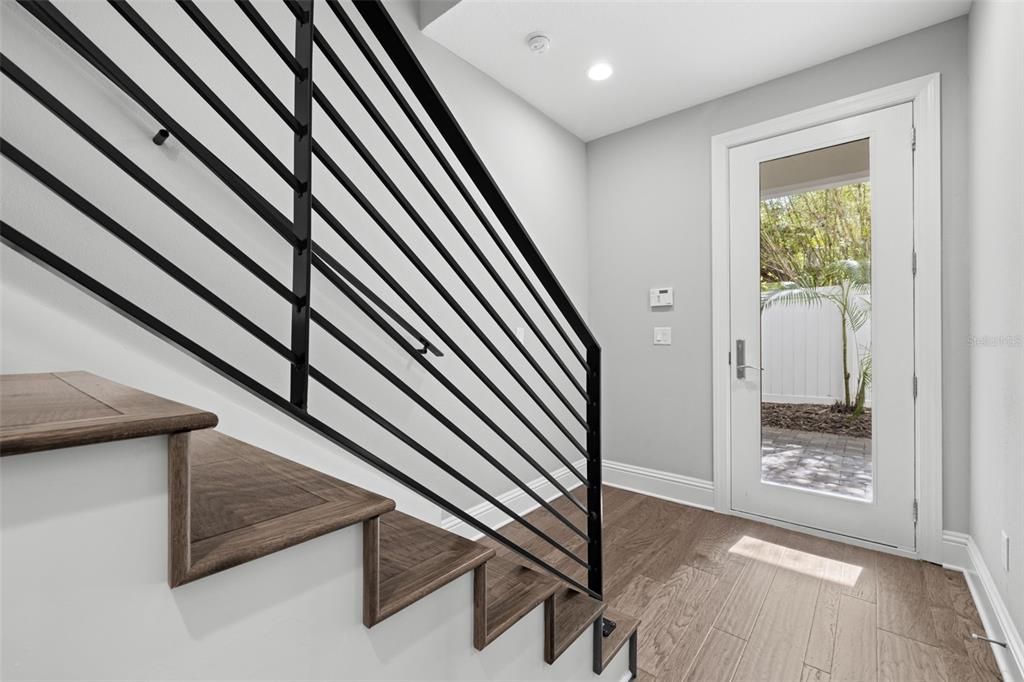 For Sale: $1,595,000 (3 beds, 3 baths, 2376 Square Feet)