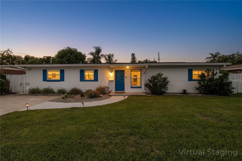 For Sale: $399,000 (3 beds, 2 baths, 1152 Square Feet)