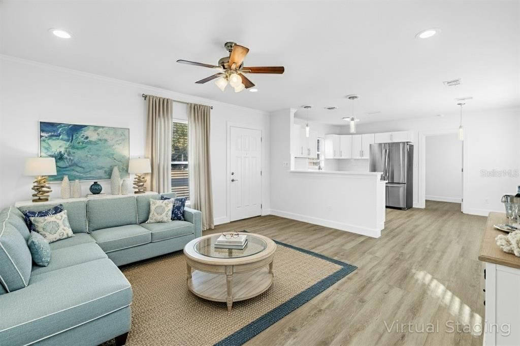 For Sale: $399,000 (3 beds, 2 baths, 1152 Square Feet)