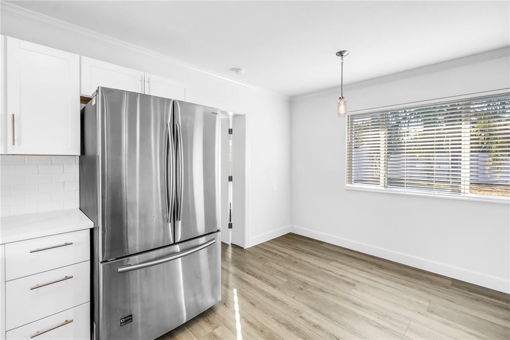 For Sale: $399,000 (3 beds, 2 baths, 1152 Square Feet)