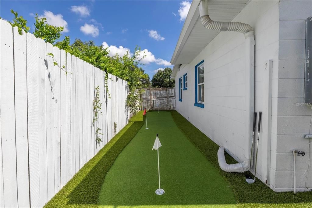 For Sale: $399,000 (3 beds, 2 baths, 1152 Square Feet)