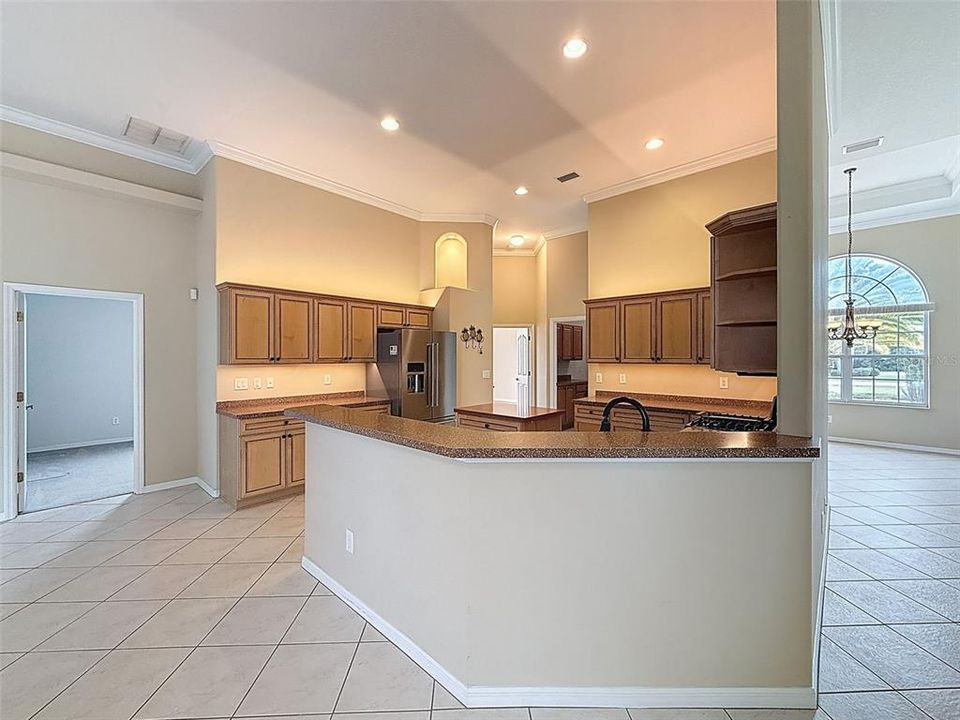 Под контрактом: $549,000 (4 спален, 3 ванн, 2833 Квадратных фут)