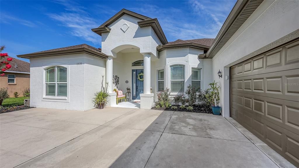 For Sale: $675,000 (4 beds, 3 baths, 2754 Square Feet)