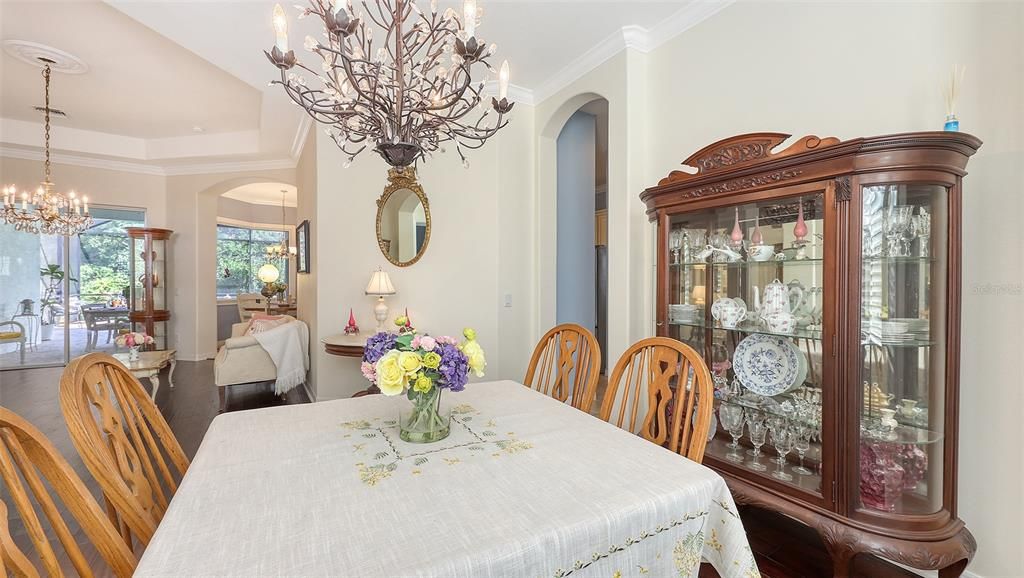 For Sale: $675,000 (4 beds, 3 baths, 2754 Square Feet)