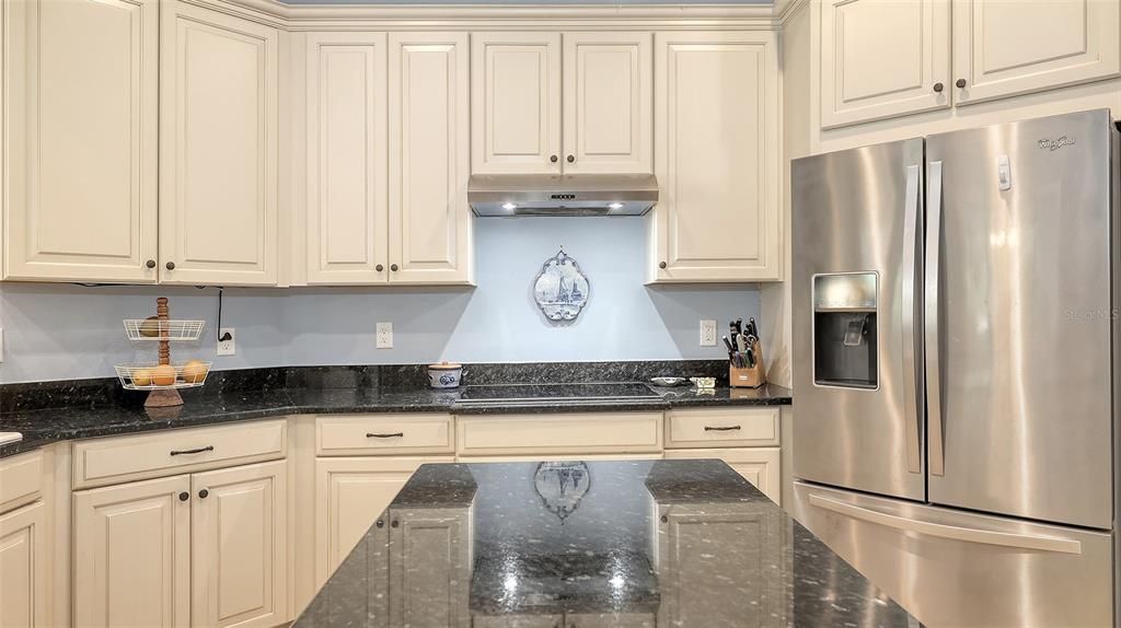 For Sale: $675,000 (4 beds, 3 baths, 2754 Square Feet)