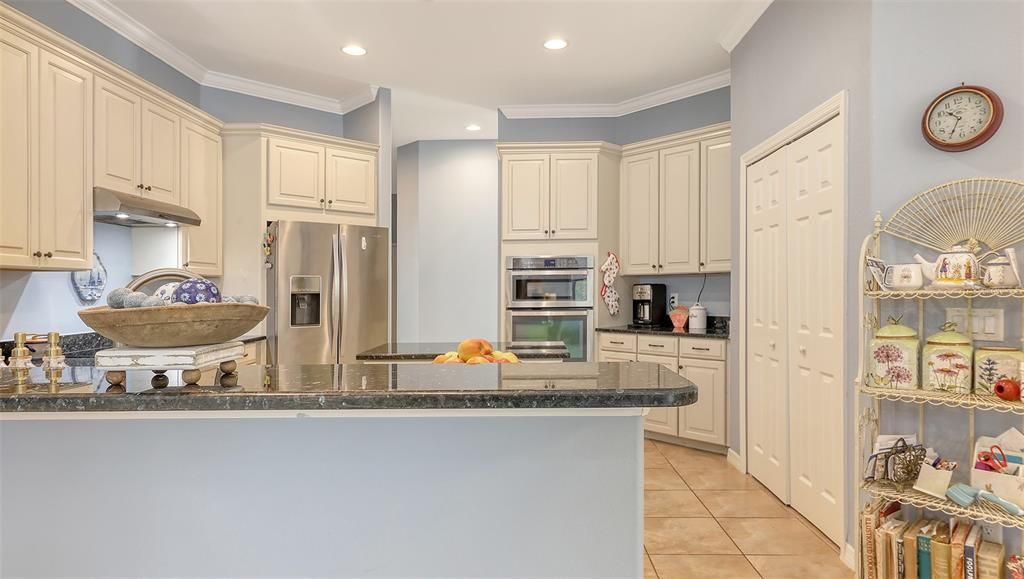 For Sale: $675,000 (4 beds, 3 baths, 2754 Square Feet)