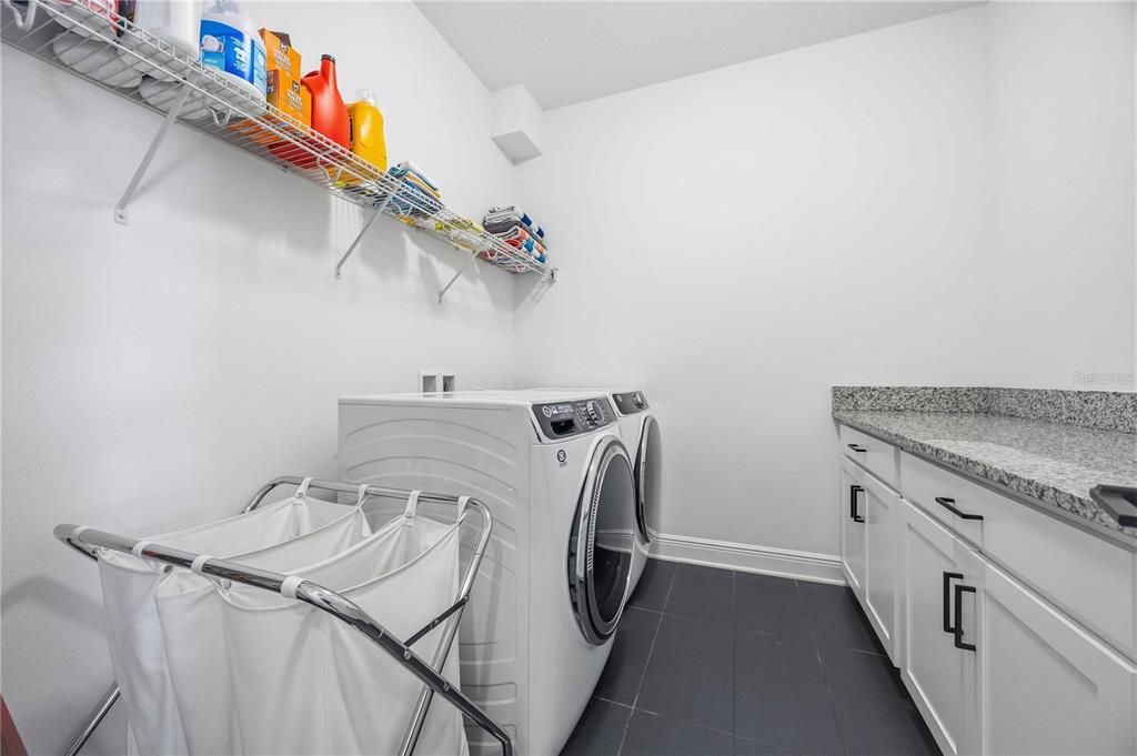 For Sale: $875,000 (5 beds, 4 baths, 3816 Square Feet)