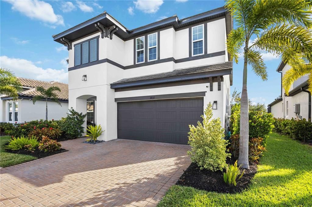 For Sale: $875,000 (5 beds, 4 baths, 3816 Square Feet)