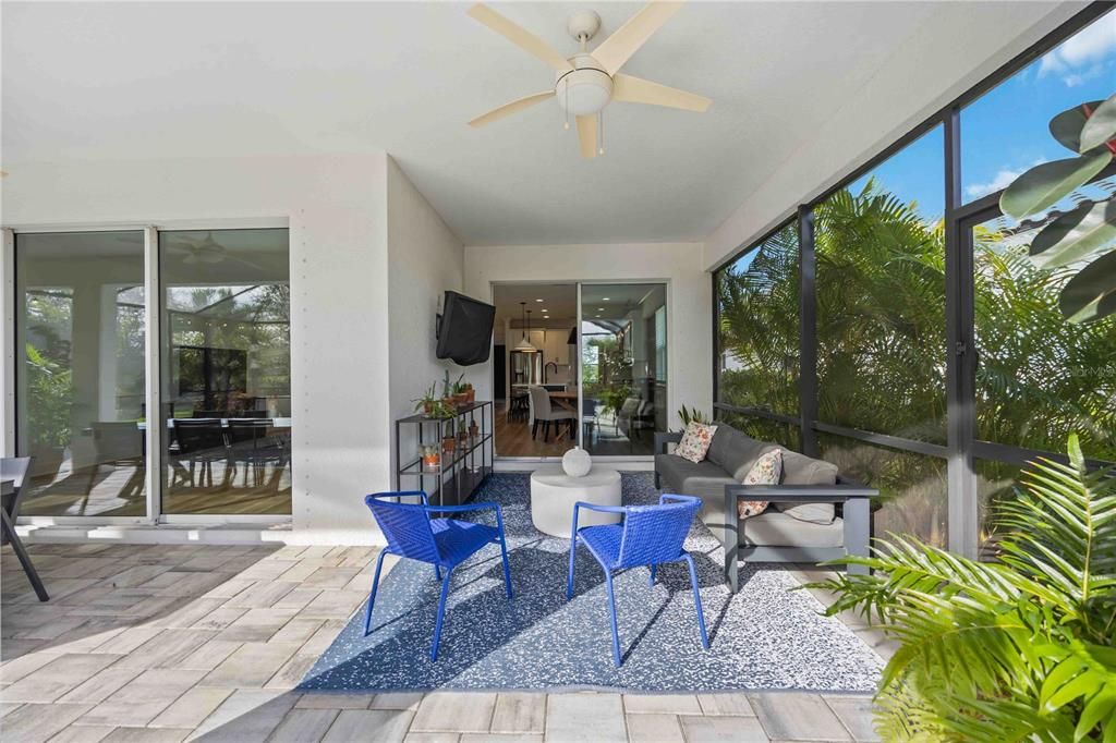 For Sale: $875,000 (5 beds, 4 baths, 3816 Square Feet)