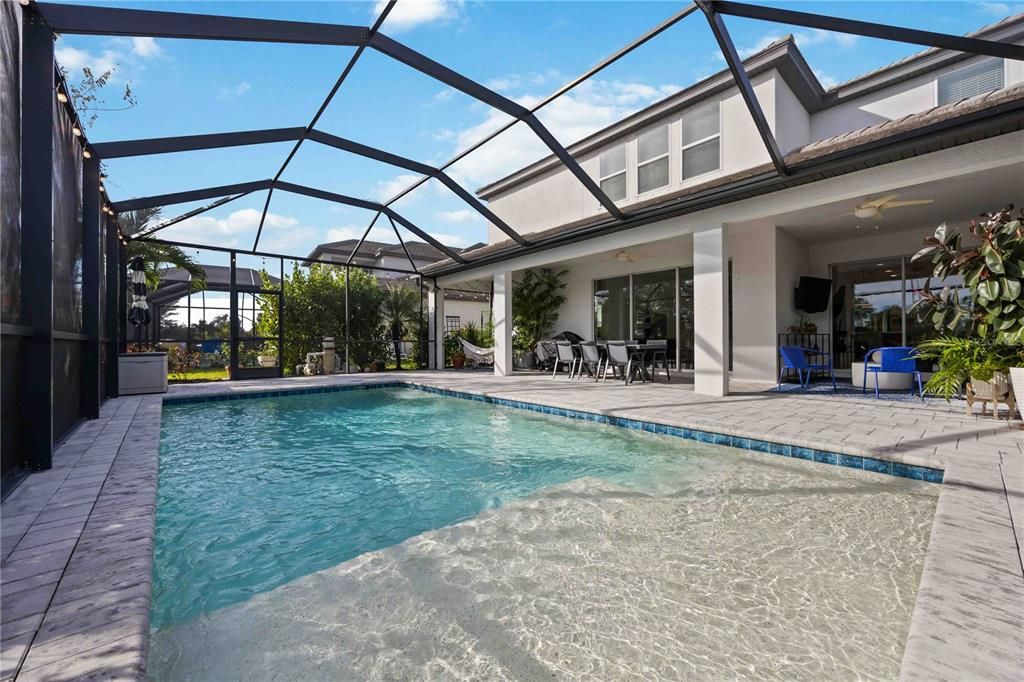 For Sale: $875,000 (5 beds, 4 baths, 3816 Square Feet)