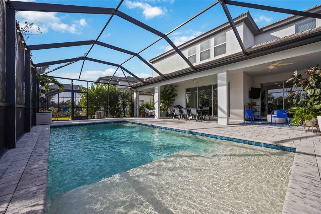 For Sale: $875,000 (5 beds, 4 baths, 3816 Square Feet)