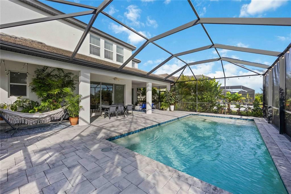 For Sale: $875,000 (5 beds, 4 baths, 3816 Square Feet)