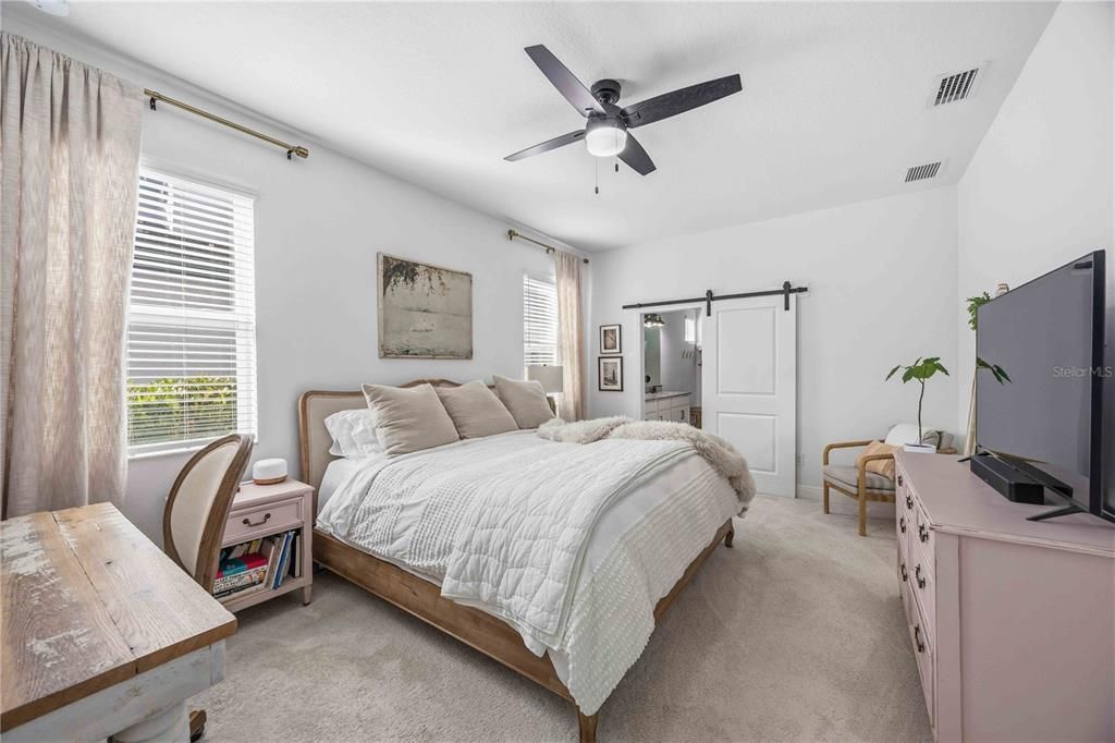 For Sale: $875,000 (5 beds, 4 baths, 3816 Square Feet)