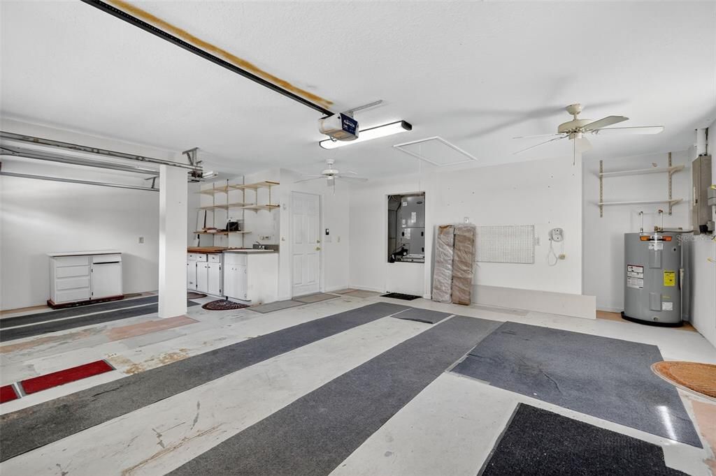 待售: $349,000 (3 贝兹, 2 浴室, 2382 平方英尺)