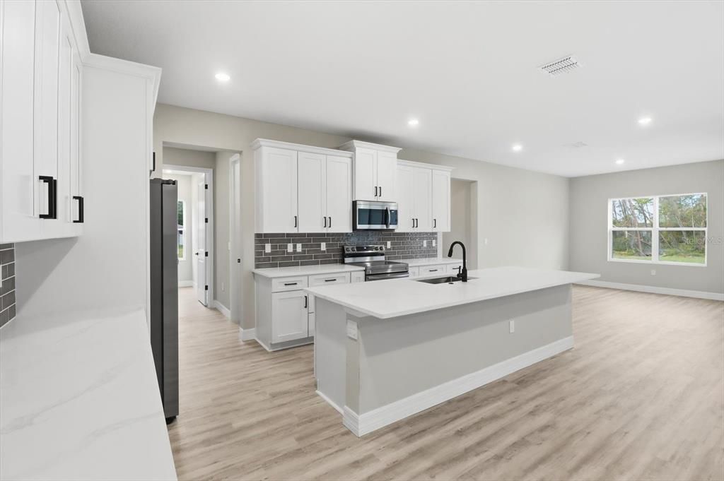 Active With Contract: $489,900 (5 beds, 4 baths, 3222 Square Feet)