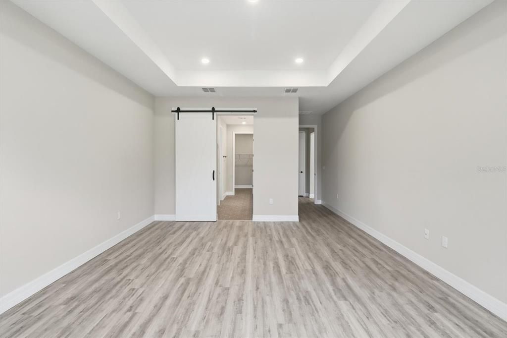 Active With Contract: $489,900 (5 beds, 4 baths, 3222 Square Feet)