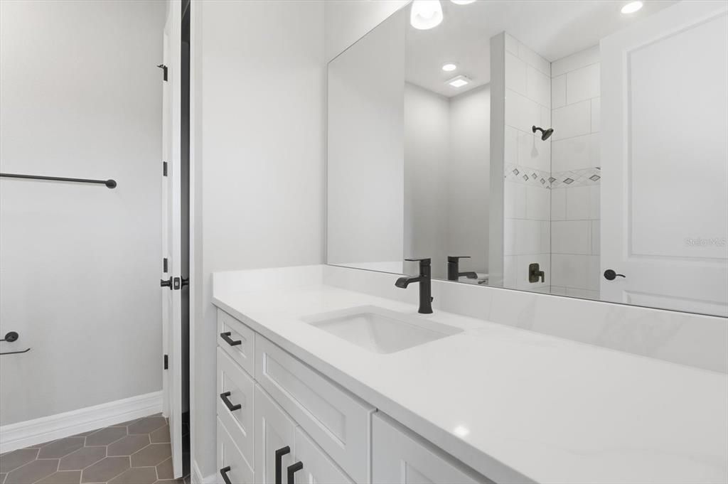 Active With Contract: $489,900 (5 beds, 4 baths, 3222 Square Feet)