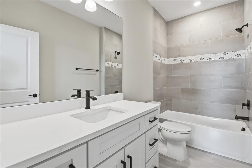 Active With Contract: $489,900 (5 beds, 4 baths, 3222 Square Feet)