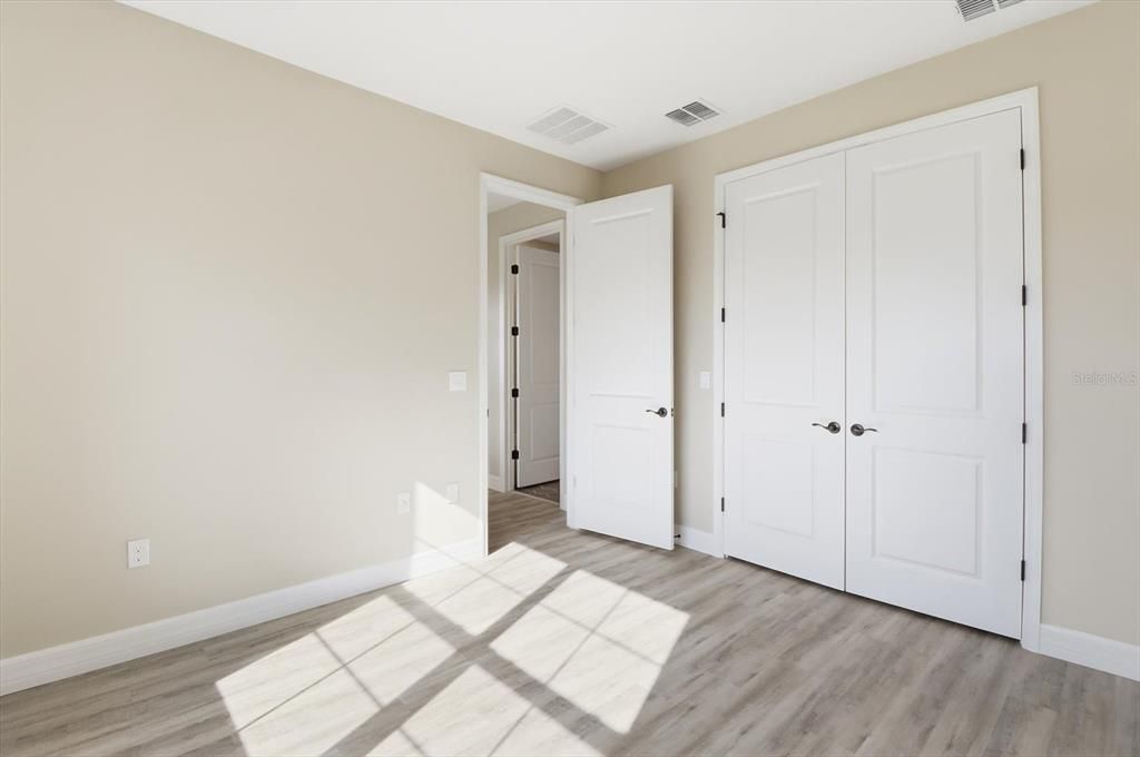 Active With Contract: $489,900 (5 beds, 4 baths, 3222 Square Feet)