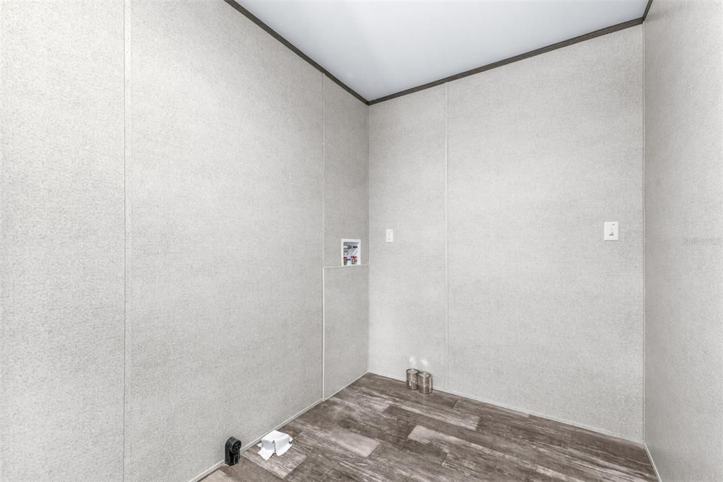 待售: $250,000 (3 贝兹, 2 浴室, 1493 平方英尺)