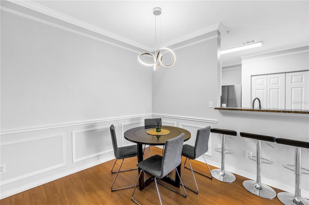 Active With Contract: $249,950 (2 beds, 2 baths, 1153 Square Feet)