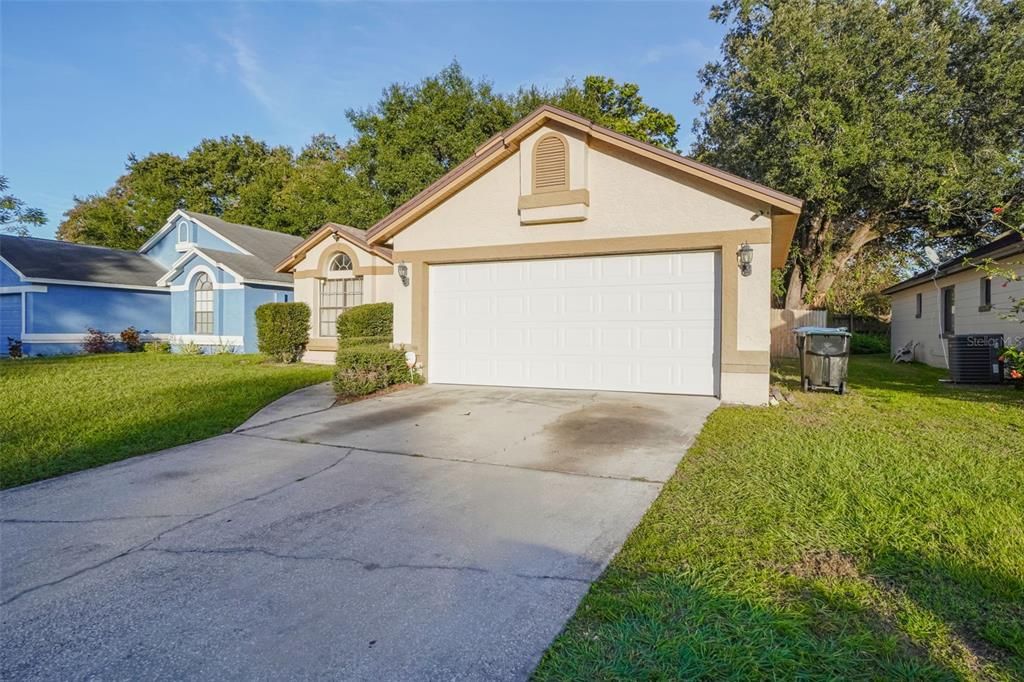 Activo con contrato: $339,000 (3 camas, 2 baños, 1528 Pies cuadrados)