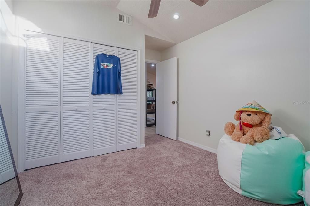 Activo con contrato: $339,000 (3 camas, 2 baños, 1528 Pies cuadrados)