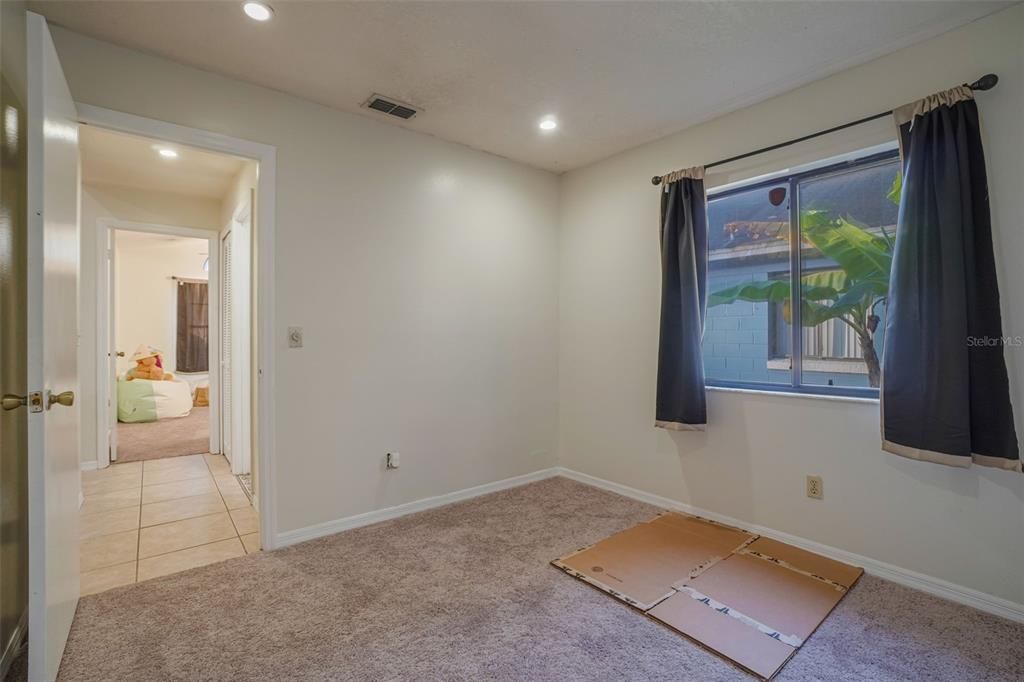 Activo con contrato: $339,000 (3 camas, 2 baños, 1528 Pies cuadrados)