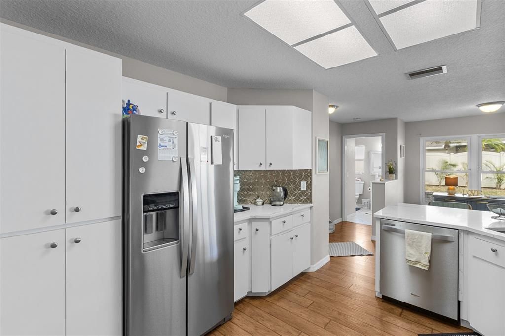 For Sale: $415,000 (3 beds, 2 baths, 1487 Square Feet)