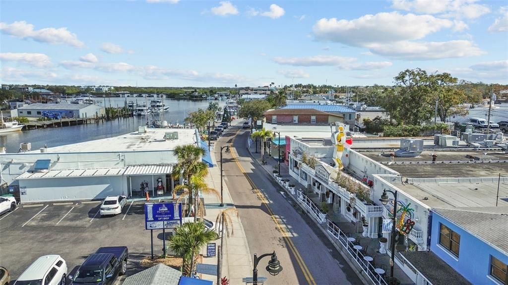 For Sale: $415,000 (3 beds, 2 baths, 1487 Square Feet)