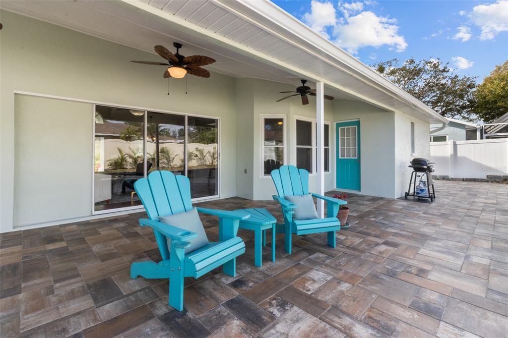 For Sale: $415,000 (3 beds, 2 baths, 1487 Square Feet)